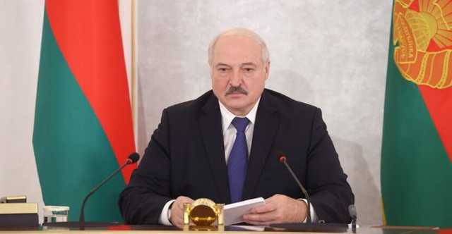 Лукашенко: В Украине "тает государственный суверенитет"