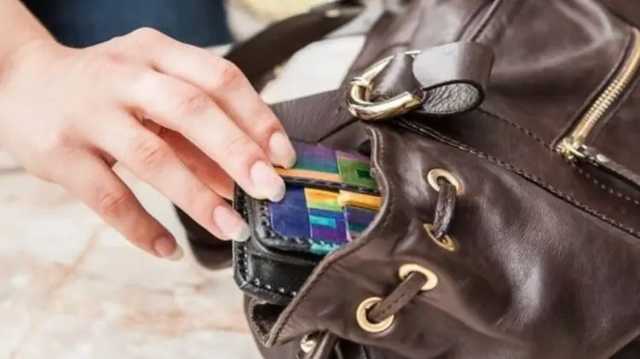 В Киеве ограбили помощницу атташе США