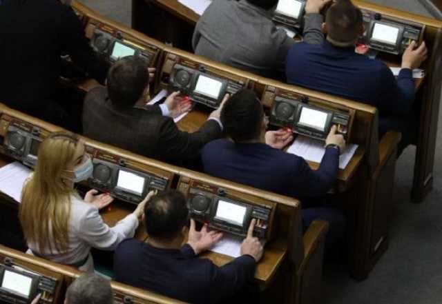 Фонду гарантирования вкладов разрешили судиться в интересах кредиторов проблемных банков