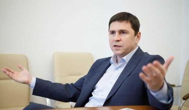 "Банальный чернушный миф": у Зеленского ответили на обвинения Лукашенко