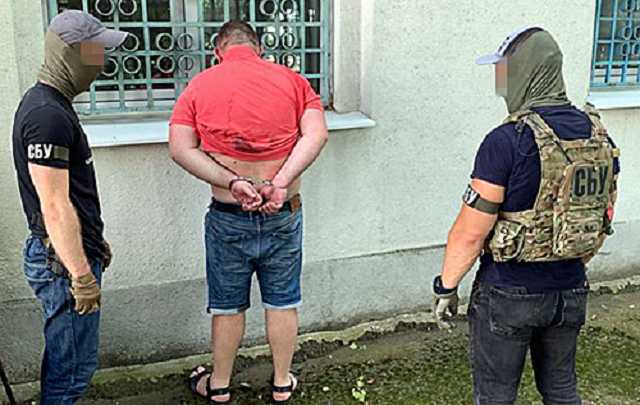 У Рівному затримали організатора наркобанди, яка привозила кокаїн з Латинської Америки