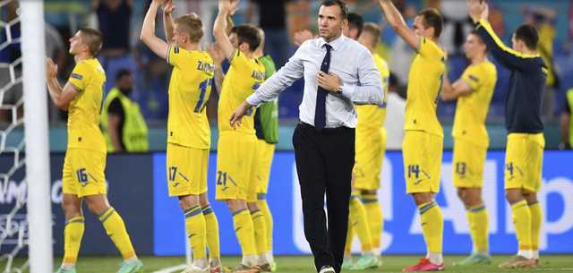 Сборная Украины по футболу прибывает в Борисполь