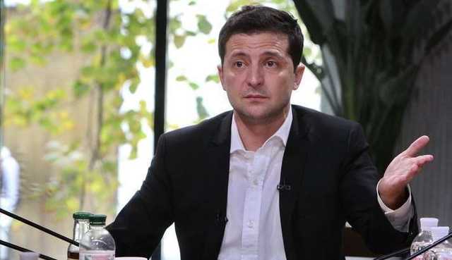 Почти 53 % украинцев не одобряют деятельности президента Зеленского – опрос