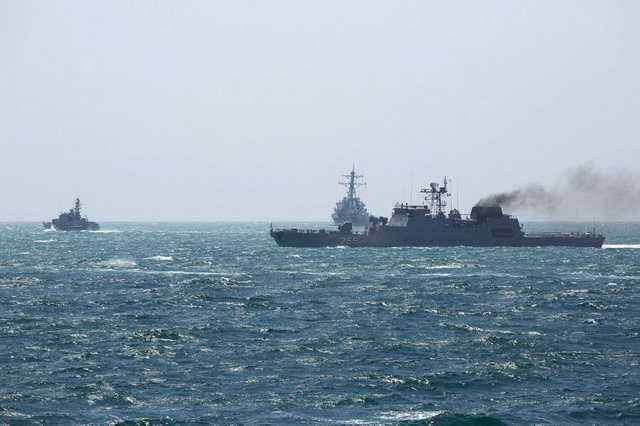 В Черном море завершилась первая фаза учений Sea Breeze-2021