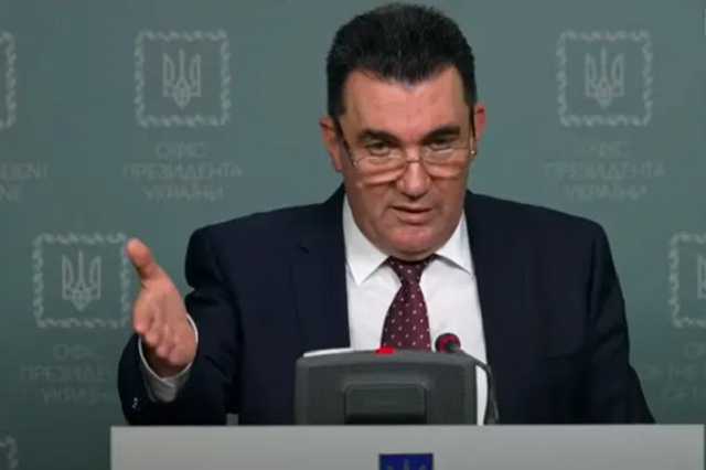 Данилов назвал слова Фукса "ерундой" и анонсировал проверку активов