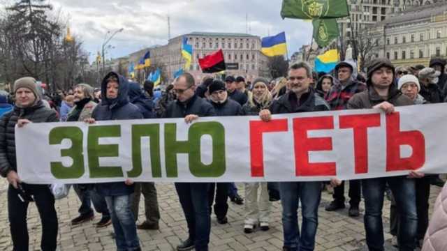 Зеленского вряд ли повесят осенью, но это лишь вопрос времени — мнение