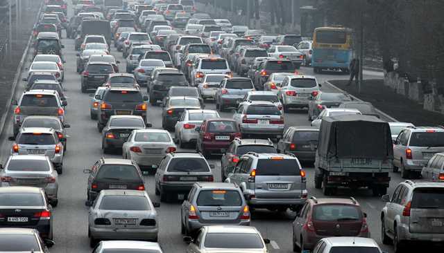 В Киеве придумали способ борьбы с пробками и задержкой общественного транспорта