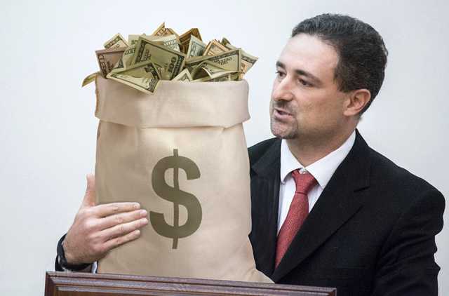 Ситуация с главой Укрпочты оказалась намного трагичнее — нардеп