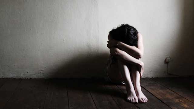 Грозилась покончить жизнь самоубийством: в Киеве разыскивают молодую девушку