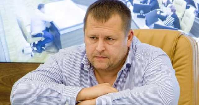 Слідами мільярдера Бренсона: мер Дніпра готується полетіти в космос