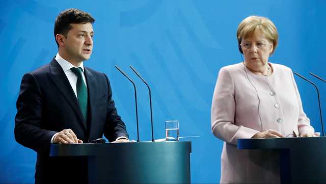 Меркель: Украина должна остаться транзитером газа после запуска СП-2