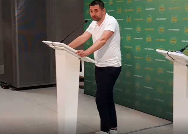 "Слуга народа" может собраться на еще одно заседание фракции