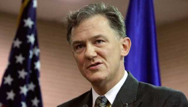 Кент призвал Украину быть бдительной при сотрудничестве с Китаем