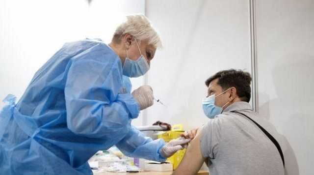 Узбекистан ввел обязательную COVID-вакцинацию некоторых категорий граждан