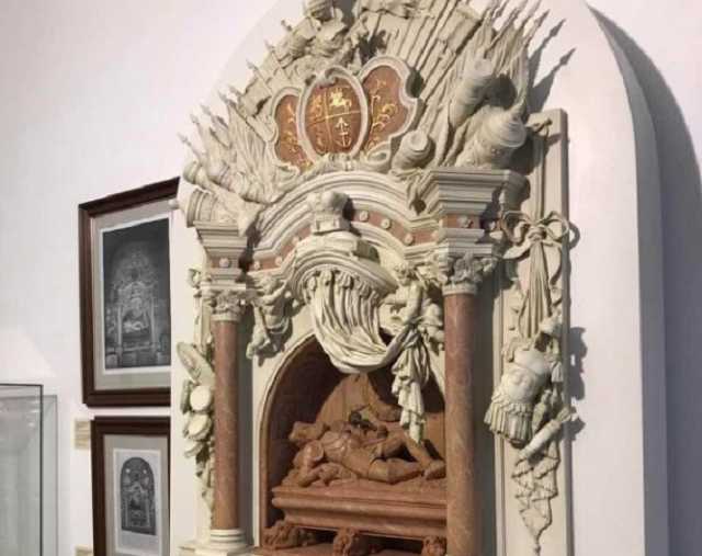 Киево-Печерская лавра за 6,6 млн гривен купила надгробный памятник для князя Острожского