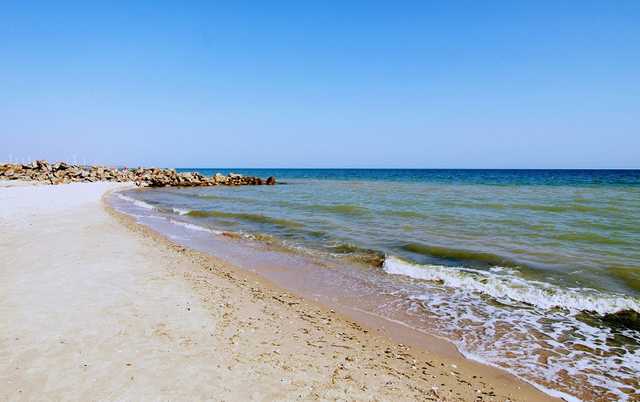 Геническ, Мелекино и Примпосад: во сколько обойдется проживание и питание на курортах