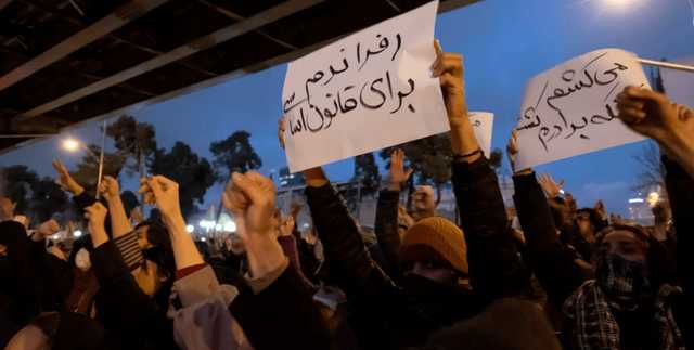 В Иране разгорелись протесты из-за проблем с водой, есть погибшие