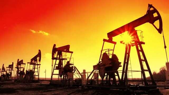 Мировые цены на нефть пошли в рост после резкого снижения, вызванного решением ОПЕК+