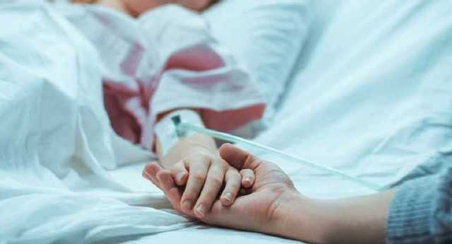 Взрыв петарды оторвал 7-летнему мальчику все пальцы на руке недалеко от Львова