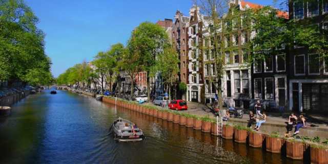 Нидерланды в четверг откроют границы для граждан Украины