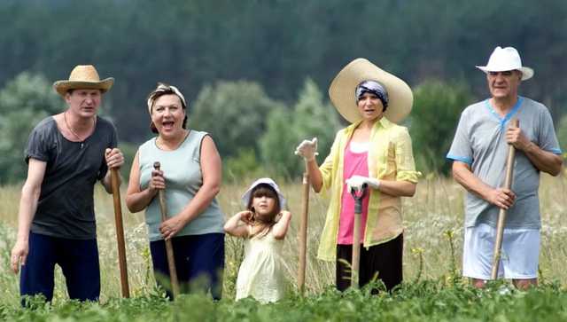 Сериал "Сваты" снова показывают на русском языке: в Украине вспыхнул скандал