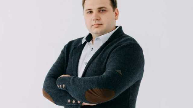 ЦИК признала Антона Швачко избранным нардепом: он заменит Дениса Монастырского