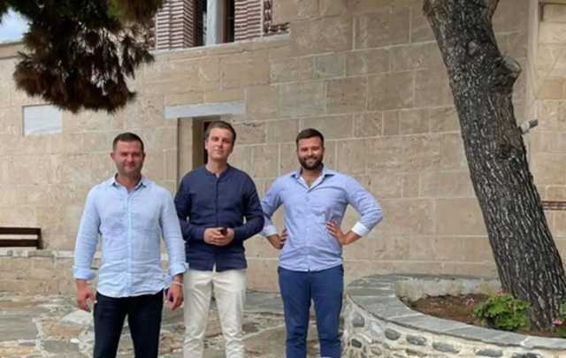 Мэр Мукачево Балога устроил себе шикарный отпуск в Греции, – блогер