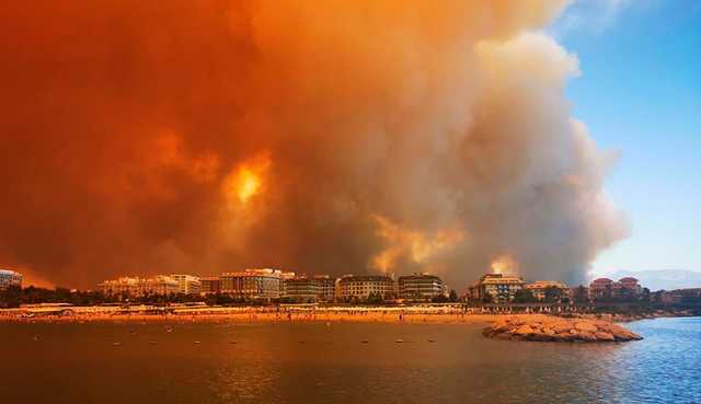 Пожары в Турции: эксперты рассказали, вернут ли деньги украинцам за путевки