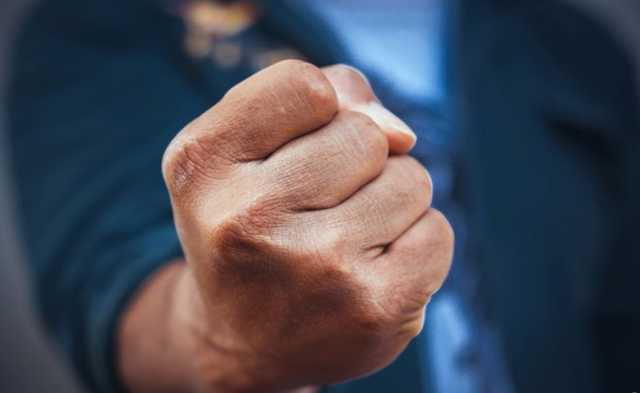 Избил и оставил в комнате без сознания: в Киеве мужчина убил свою мать