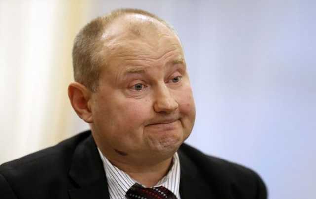 Суд начал избирать меру пресечения Чаусу