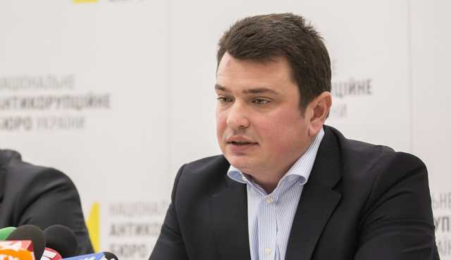 Сытник: Чаус в 2017 году пересекал границу при «подозрительных обстоятельствах»