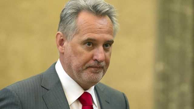 Прибыль Оператора ГТС уменьшилась в два раза из-за долгов облгазов Фирташа