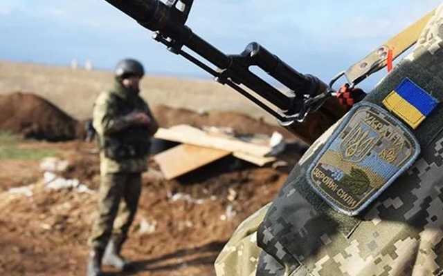 Враг 7 раз нарушил перемирие, ранен местный житель, - пресс-центр штаба ООС