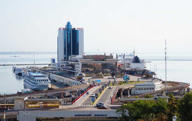 Экс-руководство Одесского порта подозревают в растрате 2 млн гривен
