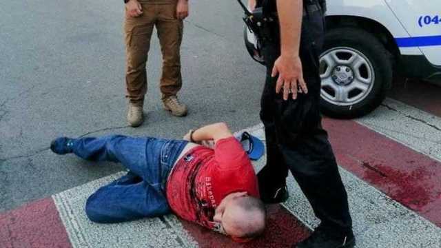 На Подоле в Киеве пьяный мужчина пырнул ножом подростка