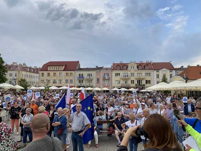 В Польше приняли закон о телерадиовещании, вызвавший массовые протесты: что изменится