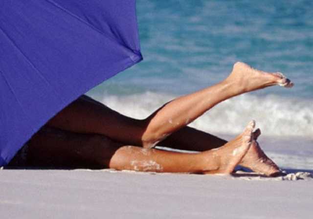 В Кирилловке отдыхающие принялись имитировать секс, чтобы выиграть бутылку водки