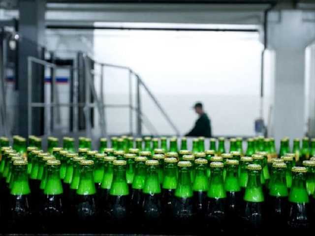 Вредные привычки по заоблачной цене: в Украине существенно подорожали сигареты и пиво