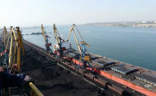 Порт Южный с начала года сократил перевалку на 22%