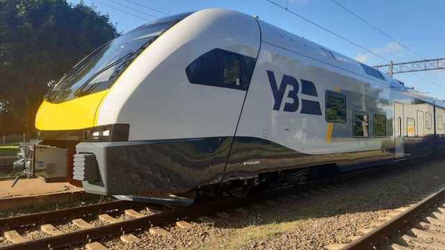 В Украине испытывают электропоезд швейцарской компании Stadler