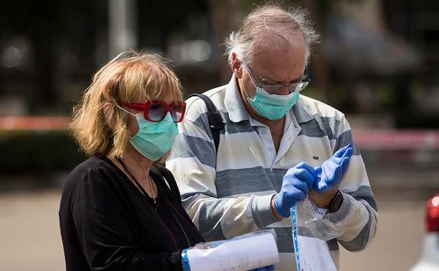  :         COVID-19, - 