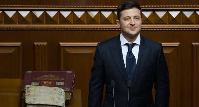 Рада по требованию Зеленского соберется на еще одно заседание 24 августа