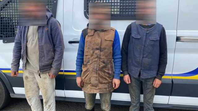 Угрожала силой: на Волыни женщина держала в рабстве трех мужчин