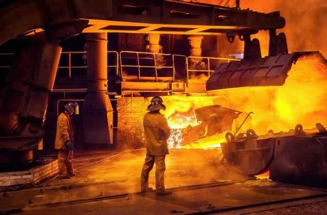 Шмыгаль обязал министров создать новые предприятия