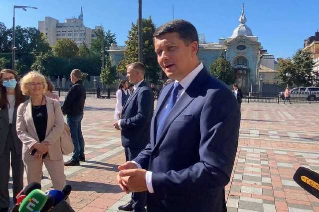 "Рождается истина": Разумков рассказал о разногласиях с Зеленским