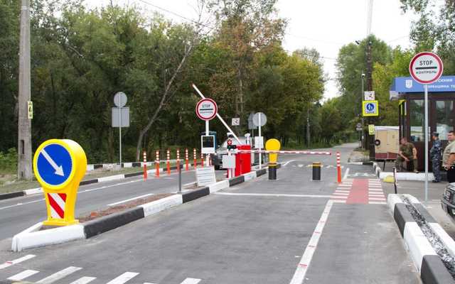 Нарушителям ПДД запретят въезд на Труханов остров