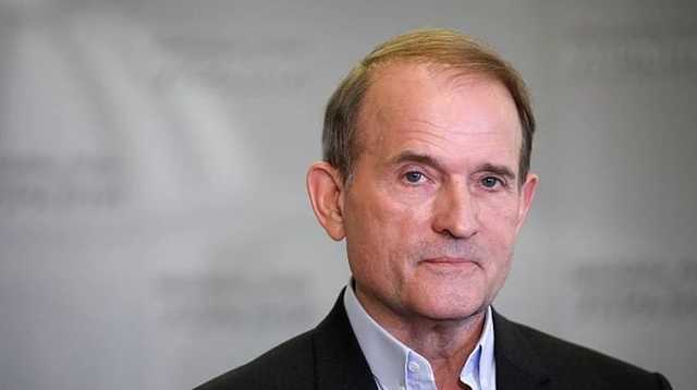 Суд продлил домашний арест Медведчуку