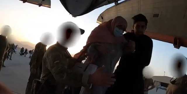 ГУР показало видео эвакуации людей из Кабула украинскими спецназовцами