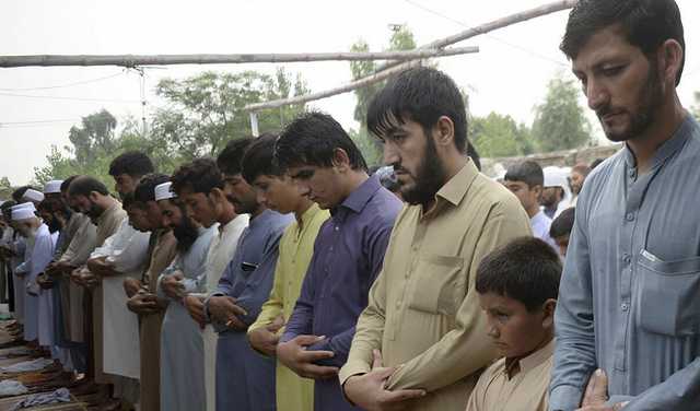 Афганец, экстрадированный из Германии за изнасилование, снова вернулся как беженец