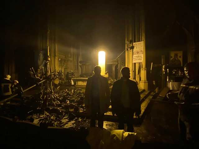 Появились новые фото костела Святого Николая после пожара